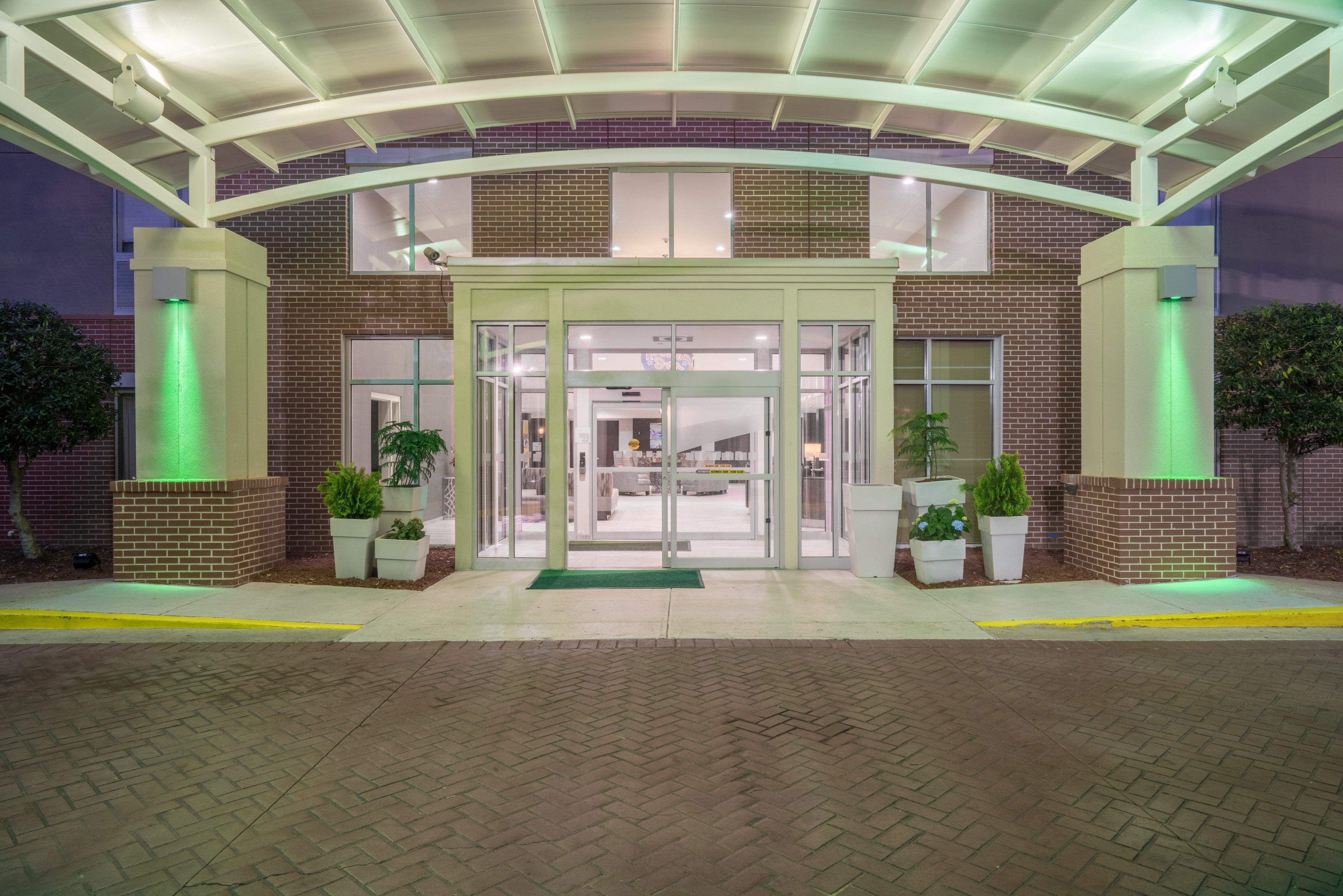 Holiday Inn Atlanta/Roswell By Ihg Eksteriør billede