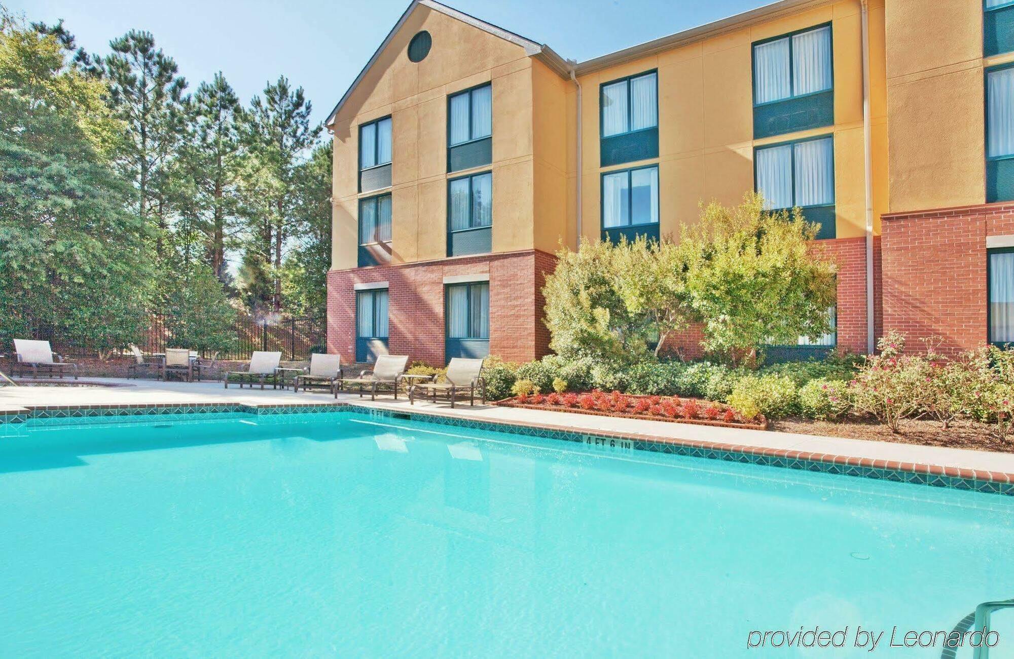 Holiday Inn Atlanta/Roswell By Ihg Eksteriør billede